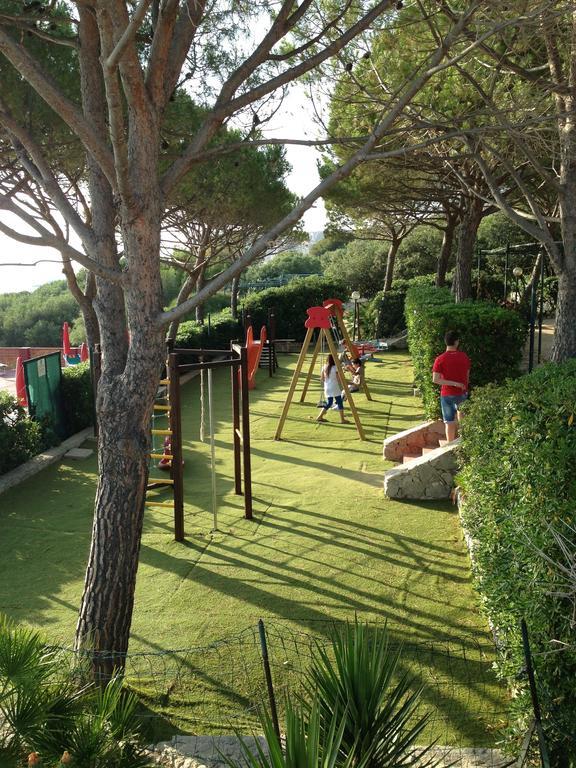 Happy Camp Mobile Homes In El-Bahira Camping Village San Vito Lo Capo Exterior photo