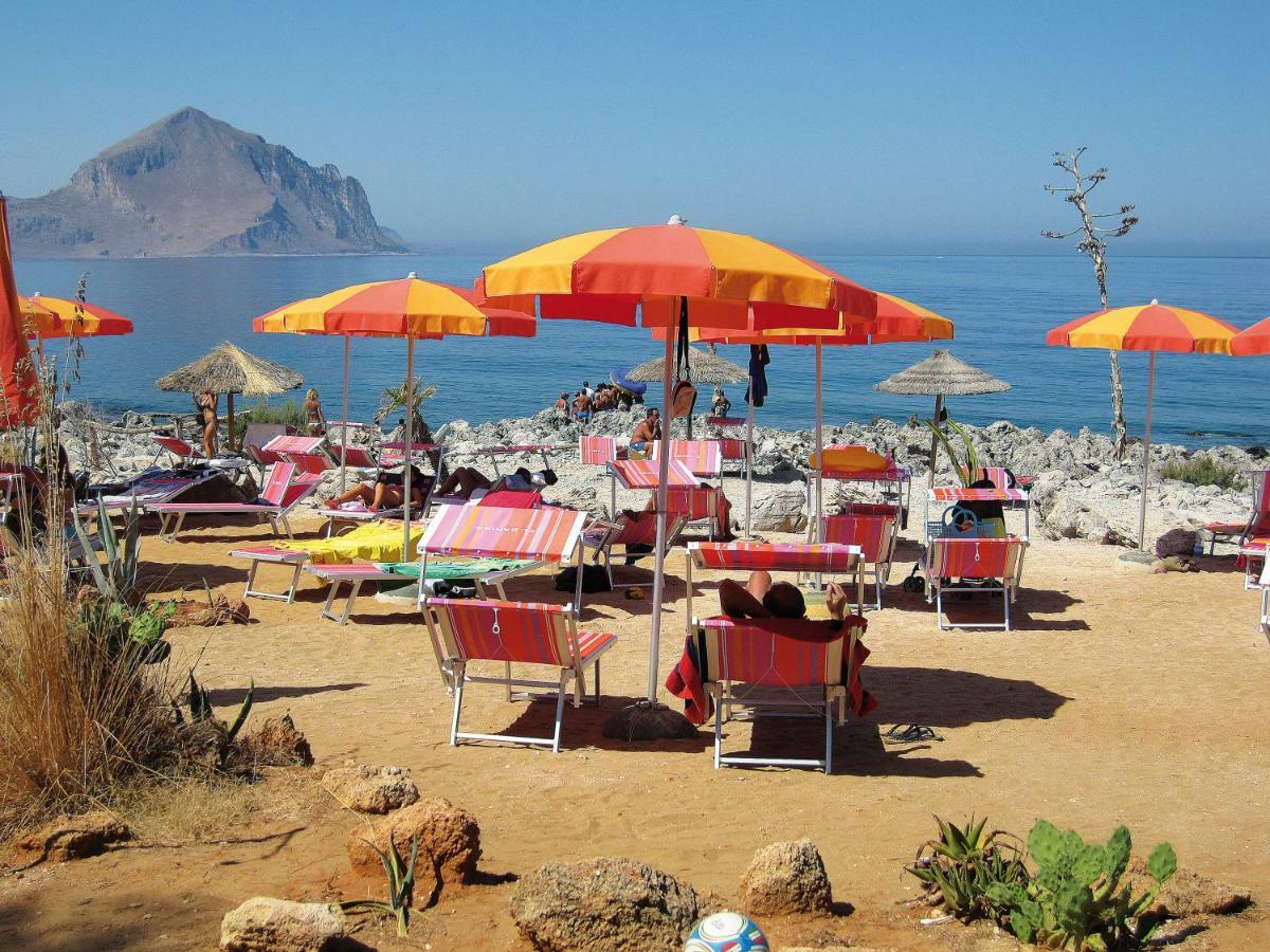 Happy Camp Mobile Homes In El-Bahira Camping Village San Vito Lo Capo Exterior photo